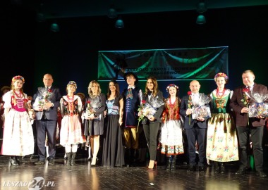 Koncert jubileuszowy Zespołu Tańca Ludowego "Moraczewo" w Lesznie