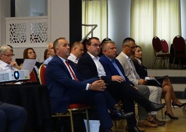 Uczestnicy konferencji „Pojezierze Leszczyńskie - wybrane problemy" w Brennie