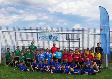 Uczestnicy Turnieju Piłkarskiego z okazji Dnia Dziecka w Lipnie