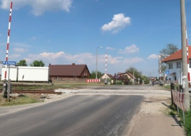 Przejazd kolejowy w Kąkolewie