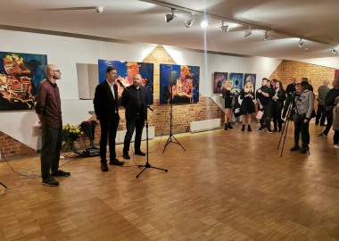 Wernisaż wystawy Prezentacje 2022 w Lesznie 
